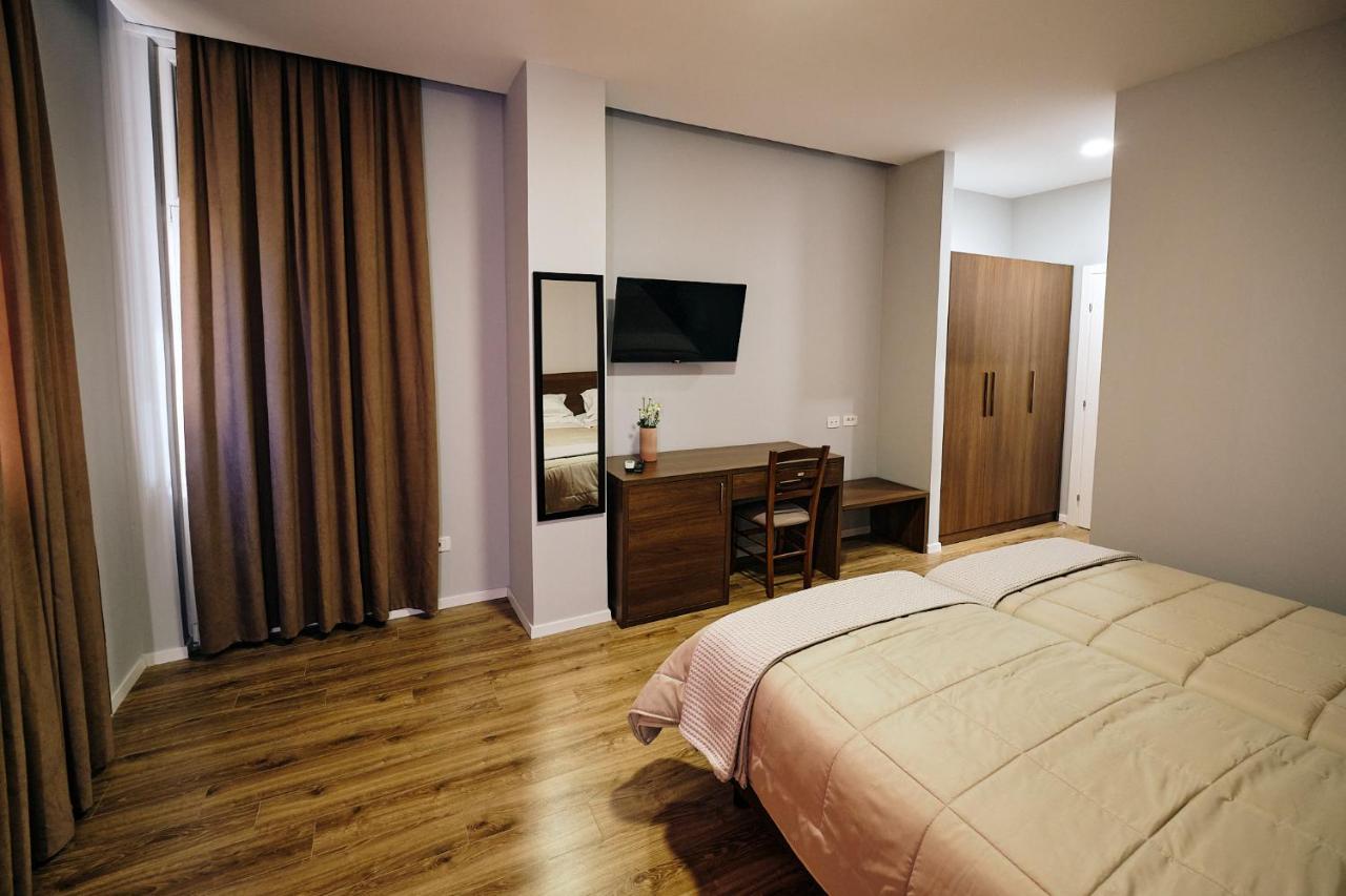In Center Hotel Τίρανα Εξωτερικό φωτογραφία