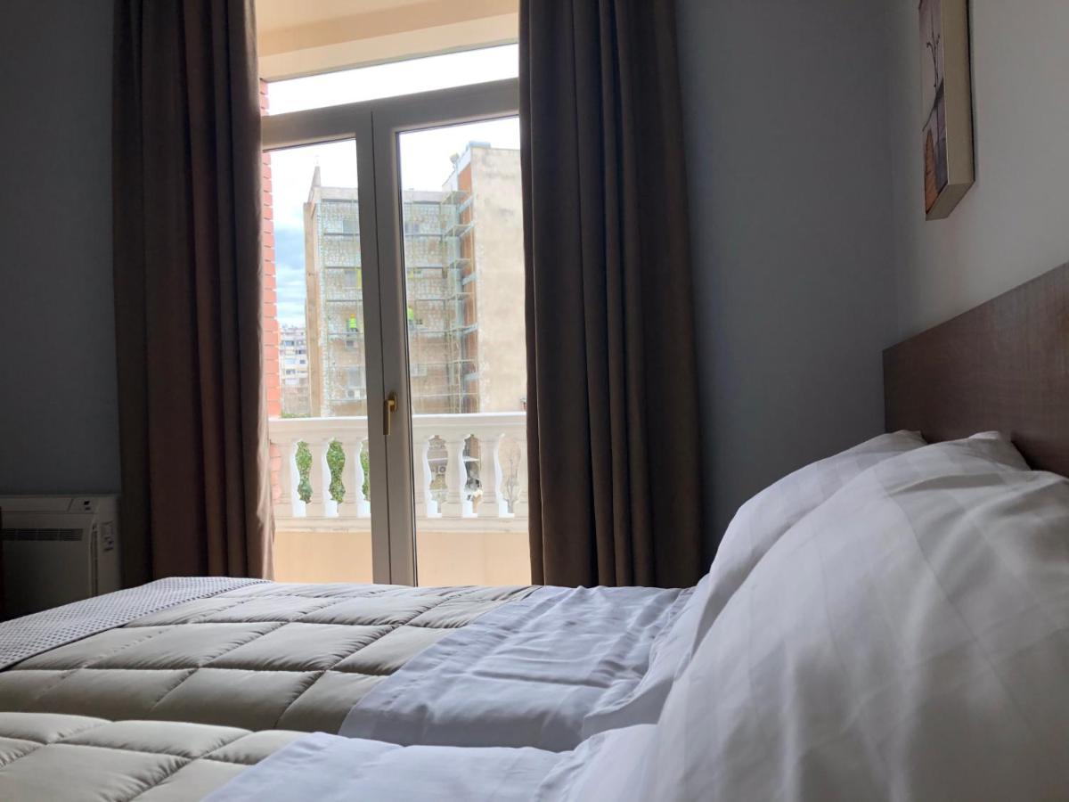 In Center Hotel Τίρανα Εξωτερικό φωτογραφία
