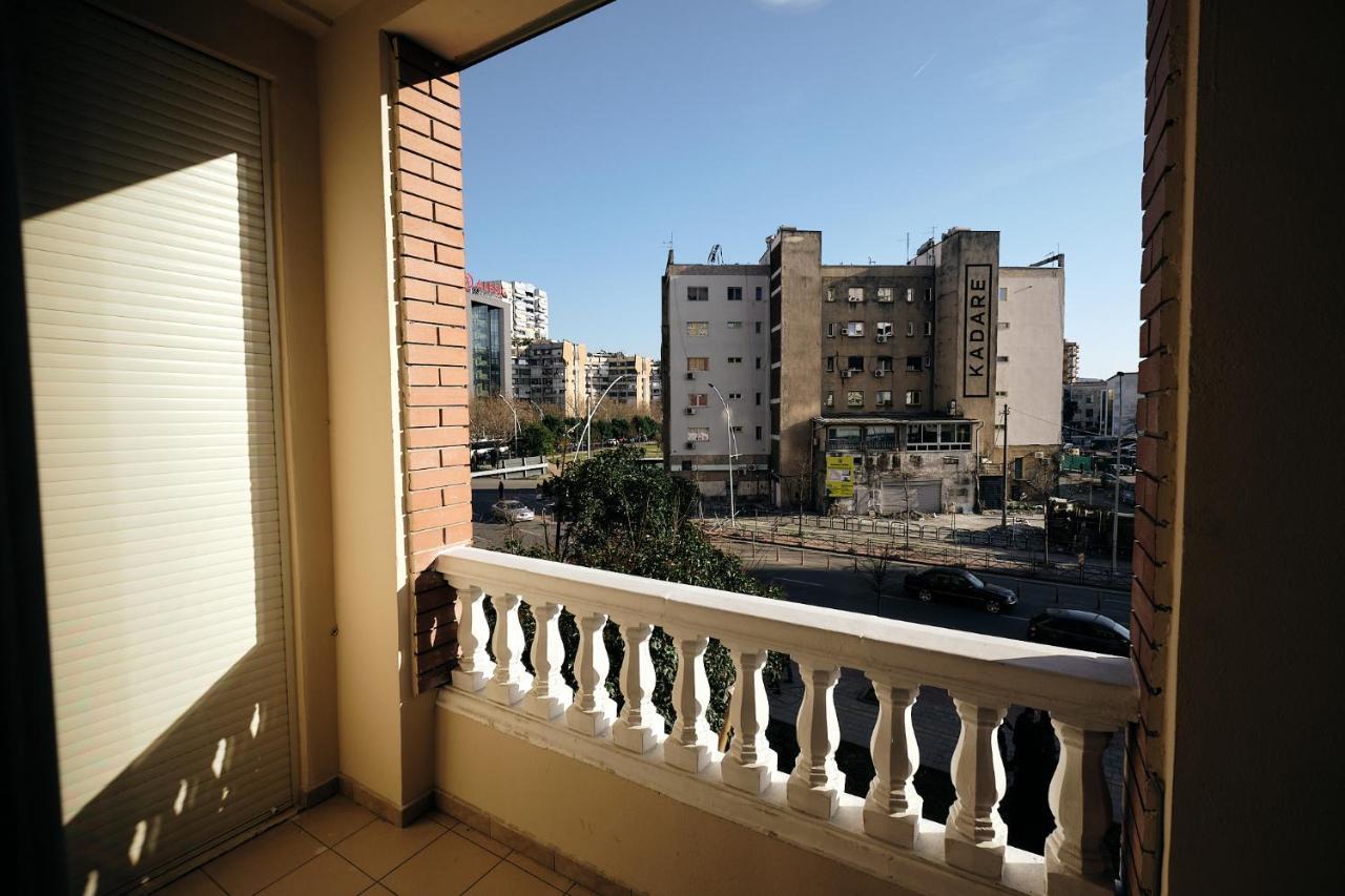 In Center Hotel Τίρανα Εξωτερικό φωτογραφία