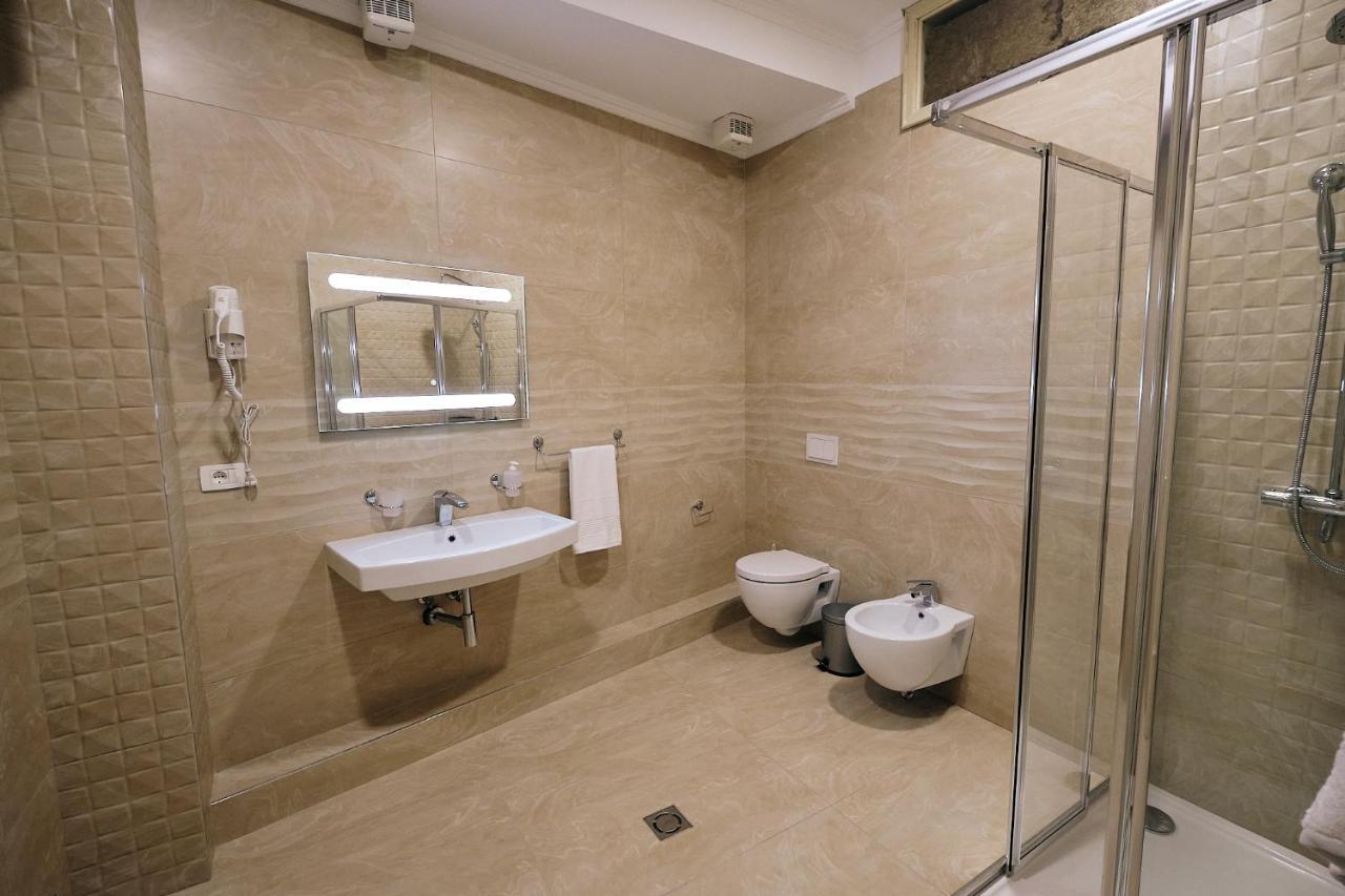 In Center Hotel Τίρανα Εξωτερικό φωτογραφία